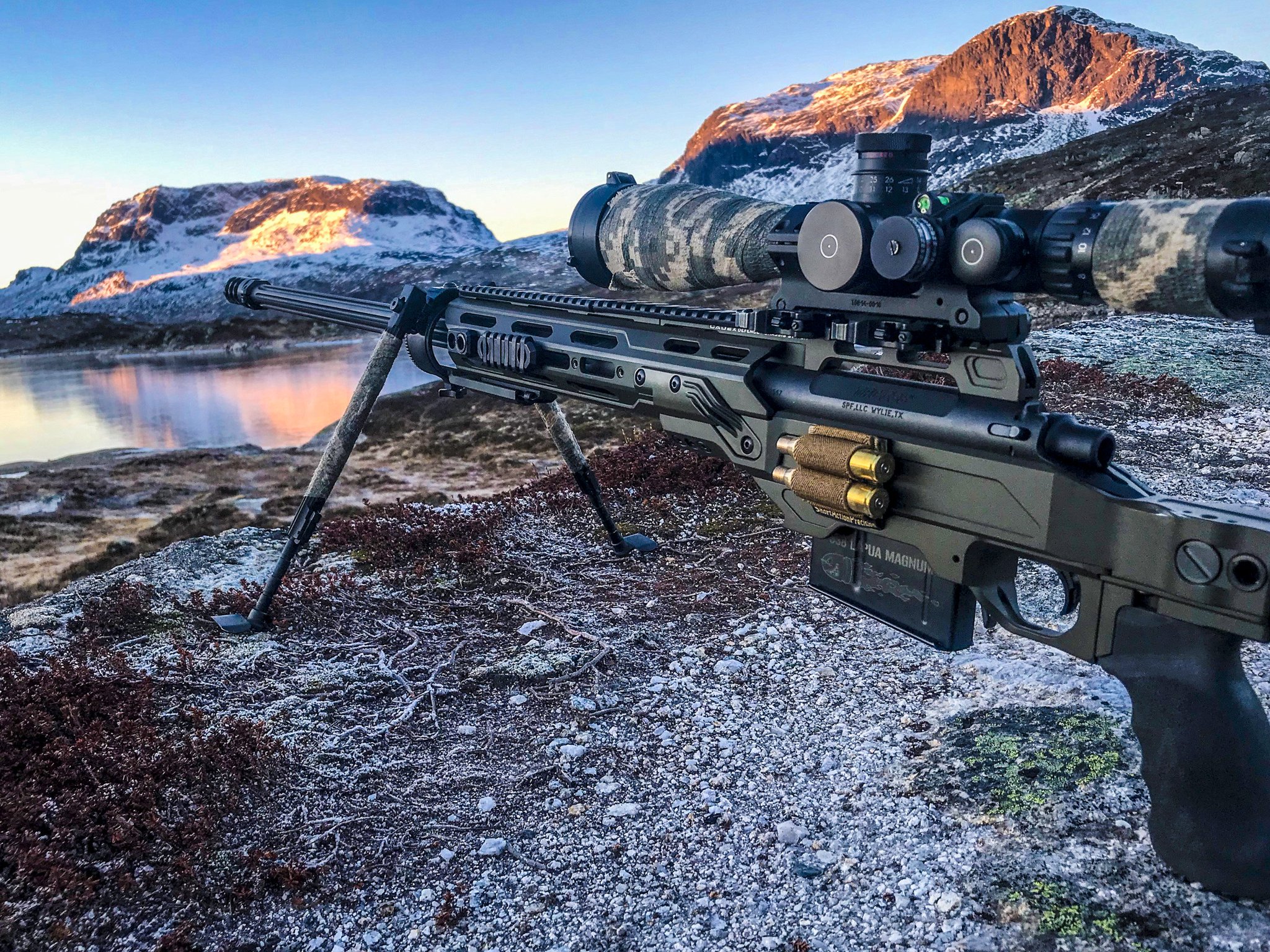 Dstnz6SUwAACbsL.jpg:large